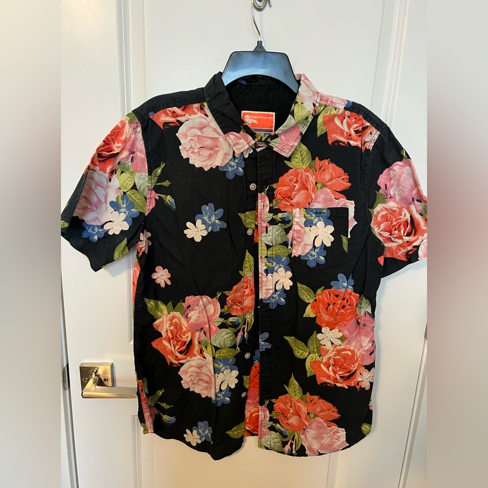 Modern amusement large men’s dress shirt, floral, dry cleaned
